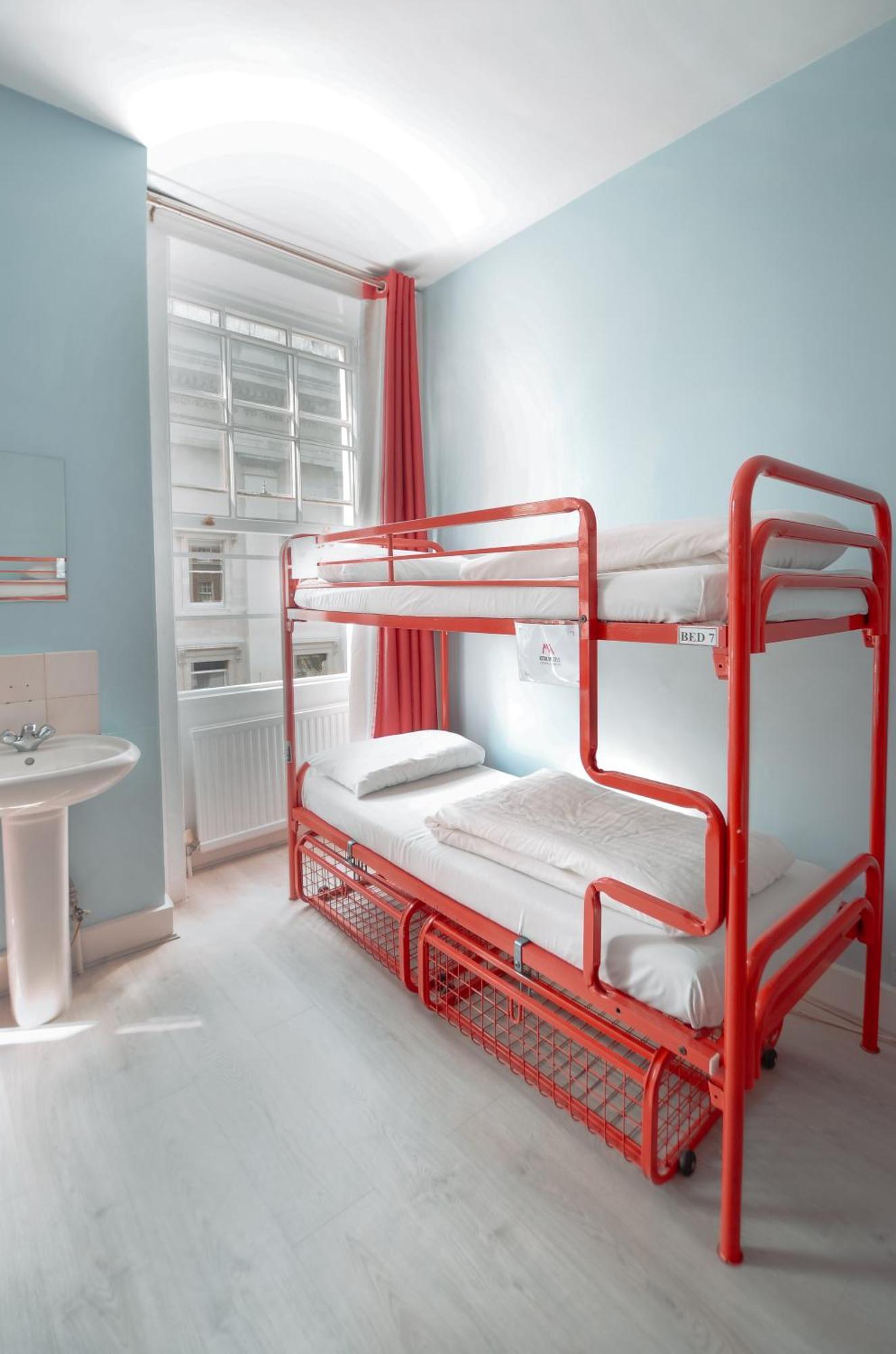 Astor Museum Hostel Лондон Екстериор снимка